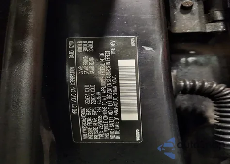 2011 Volvo Xc90 3.2 z USA, uszkodzony, nr VIN YV4952CZ6B1590827